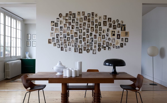 Biến hóa tường nhà sinh động bằng những tấm ảnh kỷ niệm