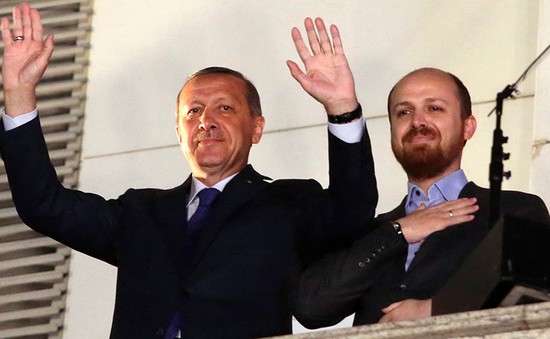 Con trai Tổng thống Thổ Nhĩ Kỳ bị cáo buộc rửa tiền