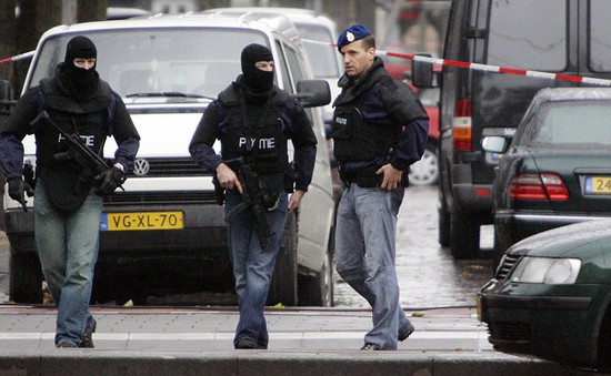Hà Lan bắt giữ nghi phạm chuẩn bị tiến hành khủng bố