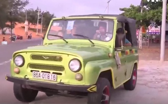 Nhiều sai phạm với ô tô chuyên chở du khách tại Bình Thuận