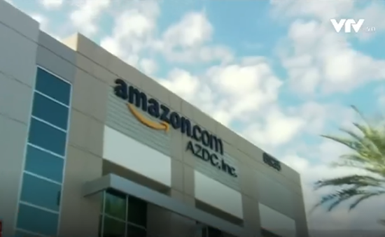 Amazon nhận bằng sáng chế hệ thống nhà kho trên trời