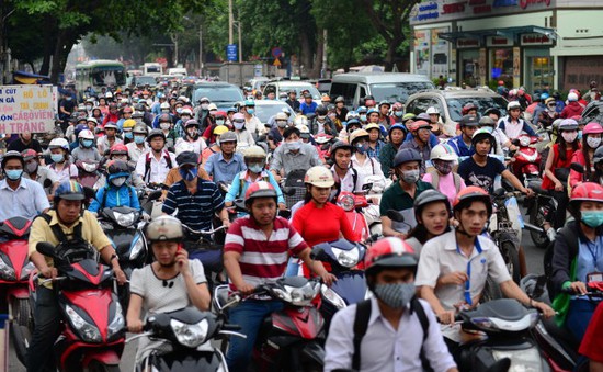 TP.HCM nỗ lực chống kẹt xe trước cửa ngõ sân bay Tân Sơn Nhất