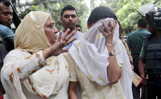 Ít nhất 20 con tin thiệt mạng tại Bangladesh