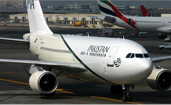 Nhân viên đình công, các sân bay Pakistan rơi vào hỗn loạn