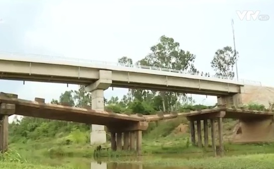 Quảng Bình: Cầu xây 28 tỷ đồng chỉ để… ngắm