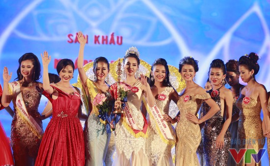 CK Hoa hậu Biển thành công rực rỡ, Top 3 hút mắt khán giả