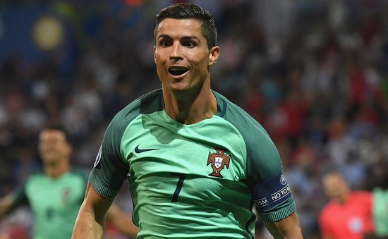 Hạ Xứ Wales, Ronaldo tự tin sẽ vô địch EURO 2016 cùng Bồ Đào Nha