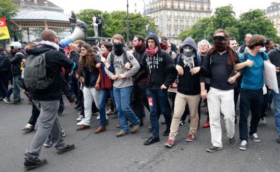 Giao thông tại Pháp rối loạn vì bãi công