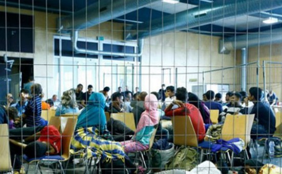 Số người tị nạn vào Đức giảm 66% trong tháng 3