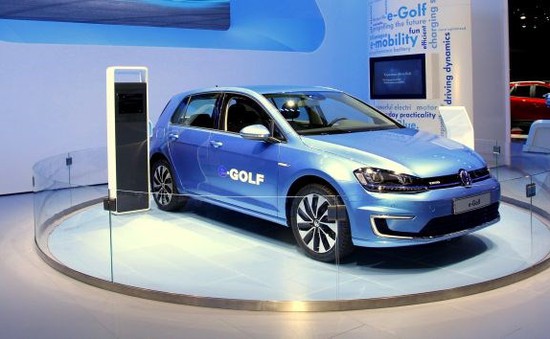 Volkswagen thu hồi hàng nghìn xe dòng e-Golf do lỗi pin
