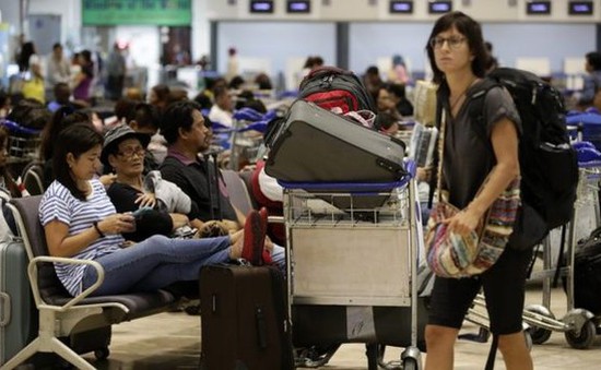 Hơn 15.000 hành khách bị mắc kẹt tại sân bay Nhật Bản do lỗi máy tính