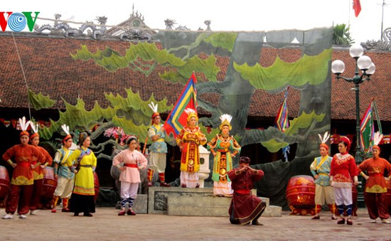 Kỷ niệm 1976 năm khởi nghĩa Hai Bà Trưng tại Hà Nội