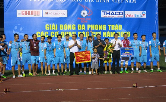 VTV giành huy chương bạc tại giải bóng đá Press Cup 2016