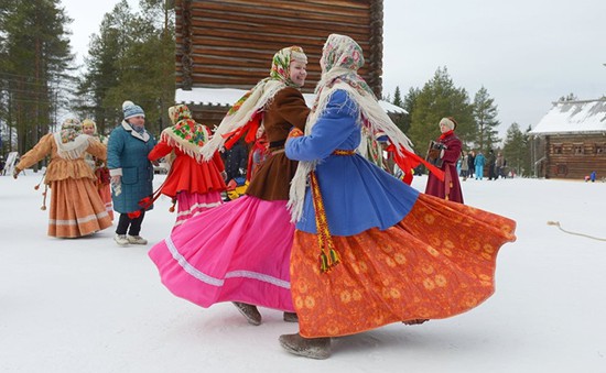 Tưng bừng Lễ tiễn mùa Đông ở Nga