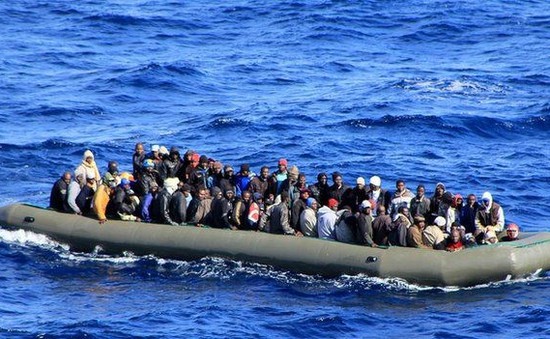 Anh gửi tàu chiến tới Libya ngăn chặn nạn buôn người