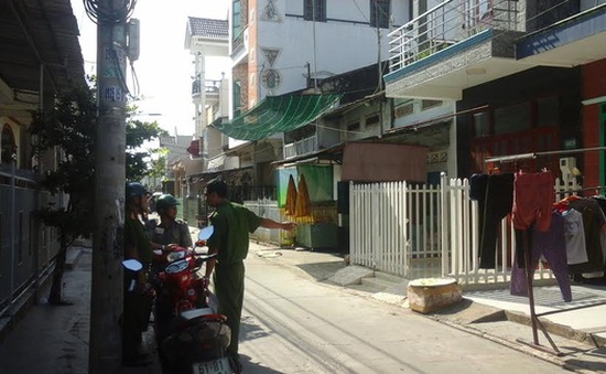 Bắt giam 12 đối tượng ném bom xăng tại Đồng Nai
