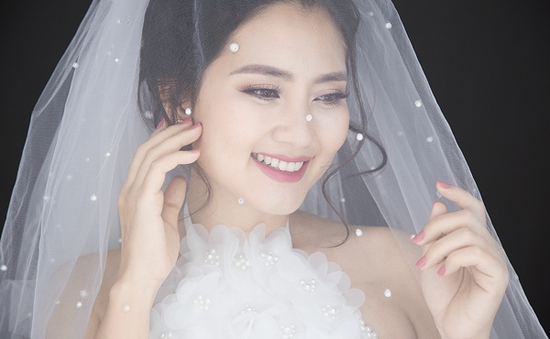 Cô dâu xinh đẹp mất tích bí ẩn khi tắm ở Nghệ An đã liên lạc với gia đình