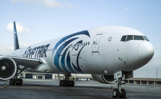 Máy bay Ai Cập chở 66 người mất tích
