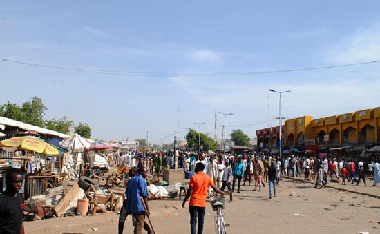 Nigeria: Đánh bom liều chết, 17 người bị thương nặng