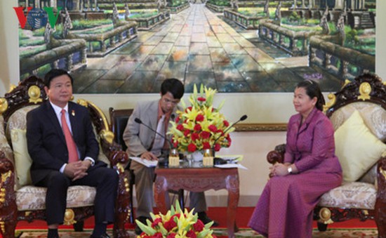 Bí thư Thành ủy Đinh La Thăng hội kiến lãnh đạo Campuchia