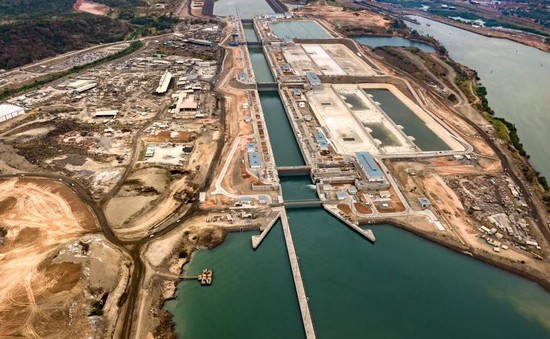 Panama mở cửa kênh đào mở rộng