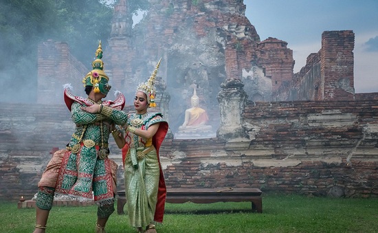 Vẻ đẹp trong vũ điệu truyền thống của người Thái