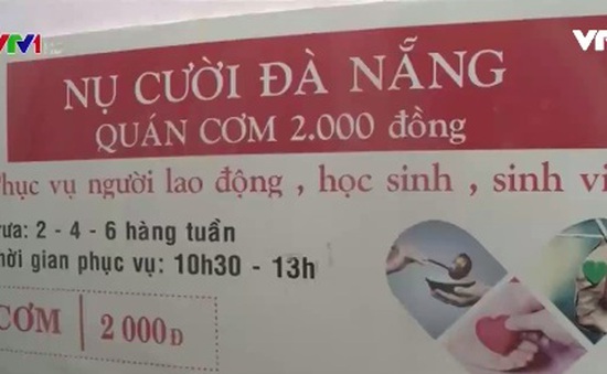 Ấm lòng quán cơm từ thiện 2.000 đồng