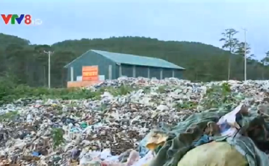 Xử lý hơn 20.000 tấn rác tồn, Lâm Đồng mở lại bãi rác Cam Ly