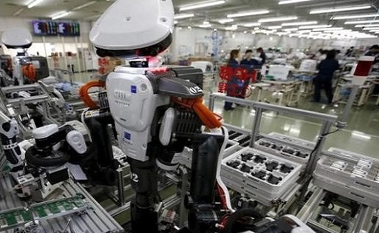 Hàng triệu lao động có nguy cơ mất việc... vì robot