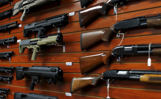 EU đạt thỏa thuận về siết chặt sử dụng, kinh doanh súng