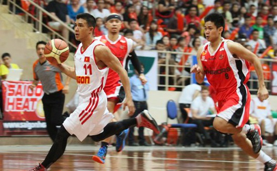 Giải bóng rổ nhà nghề ĐNÁ: Saigon Heat đánh bại nhà ĐKVĐ sau hiệp phụ