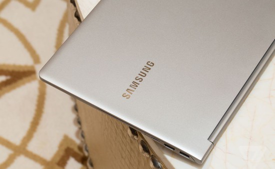 CES 2016: Samsung Notebook 9 - Đối thủ mới của Macbook
