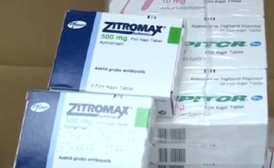 TPHCM: Tạm giữ hơn 6.000 hộp thuốc tân dược không rõ nguồn gốc