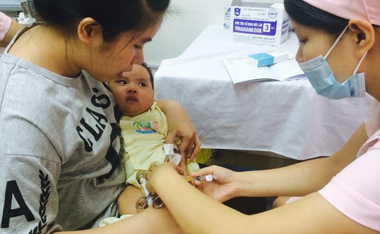 Từ ngày 3/2, Hà Nội tổ chức đăng ký tiêm vaccine Pentaxim đợt 2