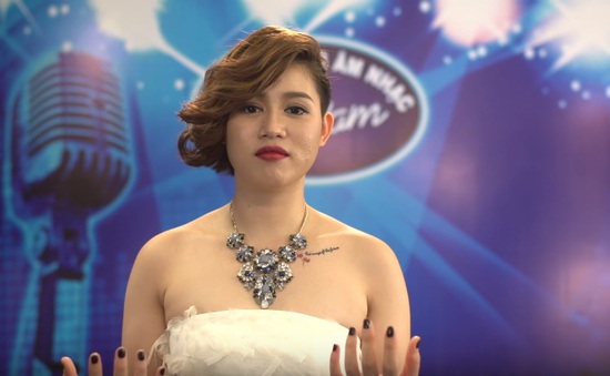 Thí sinh Vietnam Idol bực tức sau màn cover hit của Hari Won