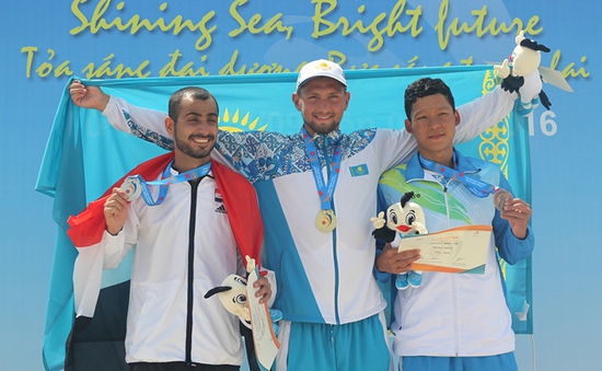 ABG 2016: VĐV Trần Tấn Triệu giành HCĐ tại môn bơi đường dài