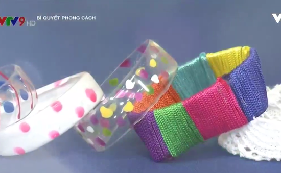 Cách làm vòng tay handmade từ chai nhựa
