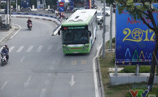 Đường thông hè thoáng trong ngày BRT chính thức lăn bánh