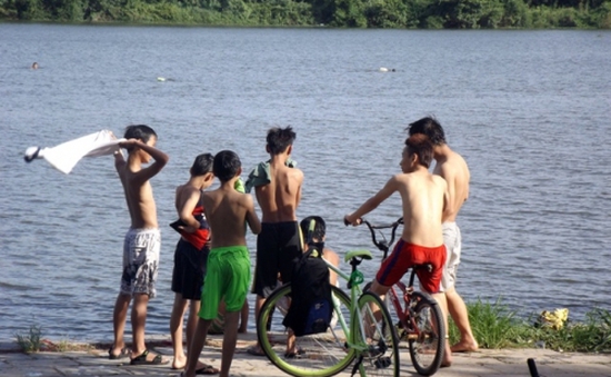 Gia tăng tai nạn đuối nước ở trẻ em trước khi vào hè