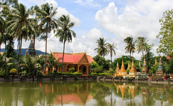 Chùa Xvayton ở An Giang: Đền Bayon tại Việt Nam