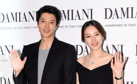 Tài tử Lee Dong Gun và người đẹp Jo Yoon Hee  đã kết hôn