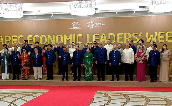 VIDEO: Lễ đón chính thức và Gala Dinner chiêu đãi trọng thể lãnh đạo các nền kinh tế APEC 2017