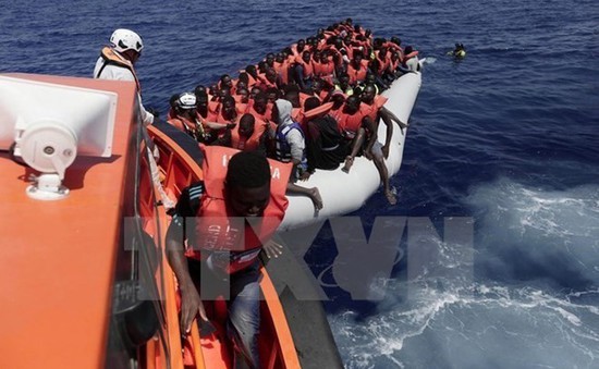Libya giải cứu hàng trăm người gặp nạn trên biển Địa Trung Hải