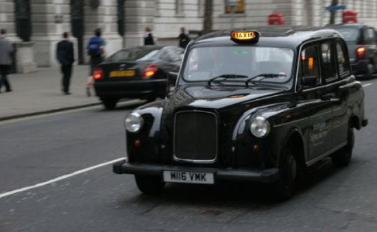 Anh: Taxi đen truyền thống ở London được chuyển sang phiên bản chạy điện