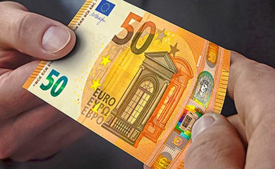 Châu Âu ra mắt tờ 50 Euro mới