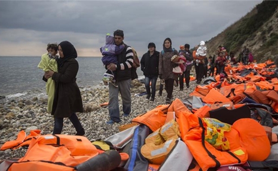 Thổ Nhĩ Kỳ dọa đẩy sang châu Âu 15.000 người tị nạn mỗi tháng
