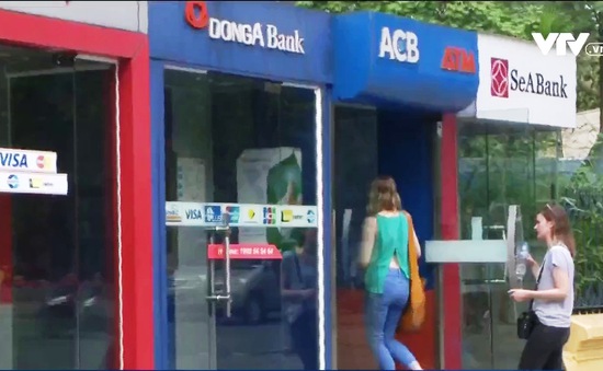 Ngân hàng giám sát giao dịch ATM từ 23h - 1h
