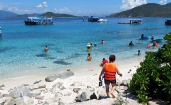 Nha Trang: Tắm biển ở bãi Hòn Chồng, du khách Nga bị chết đuối