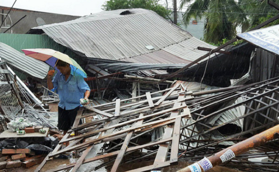 Các địa phương khắc phục hậu quả sau bão số 12
