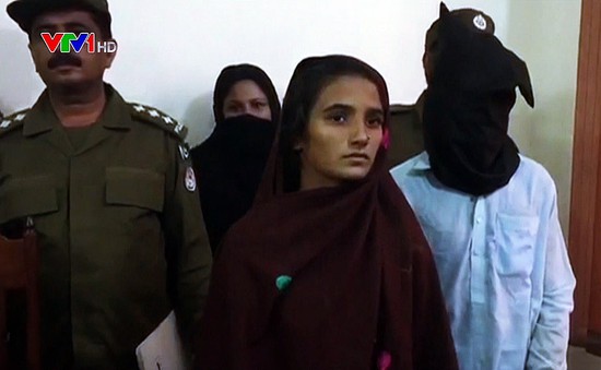 Cô dâu Pakistan bỏ thuốc độc vào sữa, 17 người nhà chồng tử vong